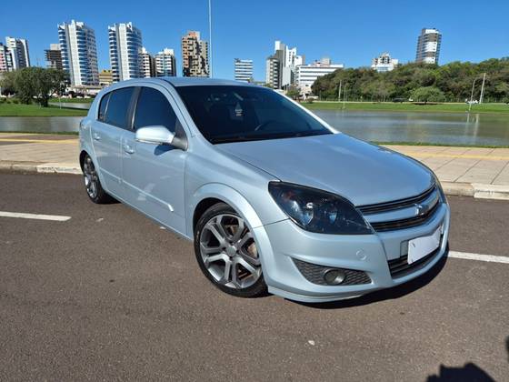 CHEVROLET VECTRA 2.0 MPFI GT HATCH 8V FLEX 4P MANUAL